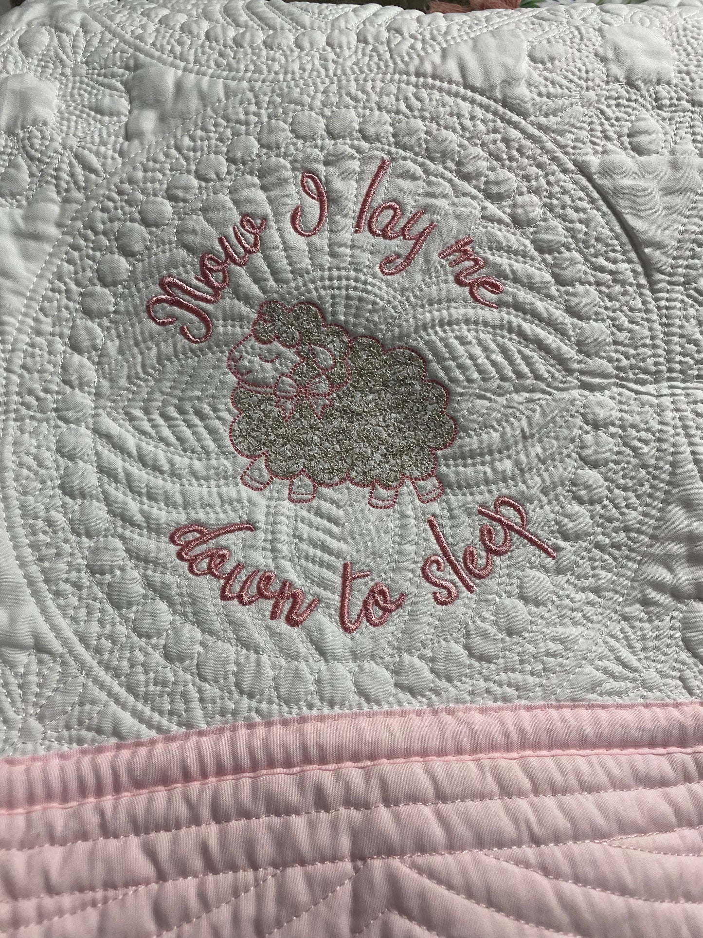 "Down to Sleep" Color Trim Baby Quilt
